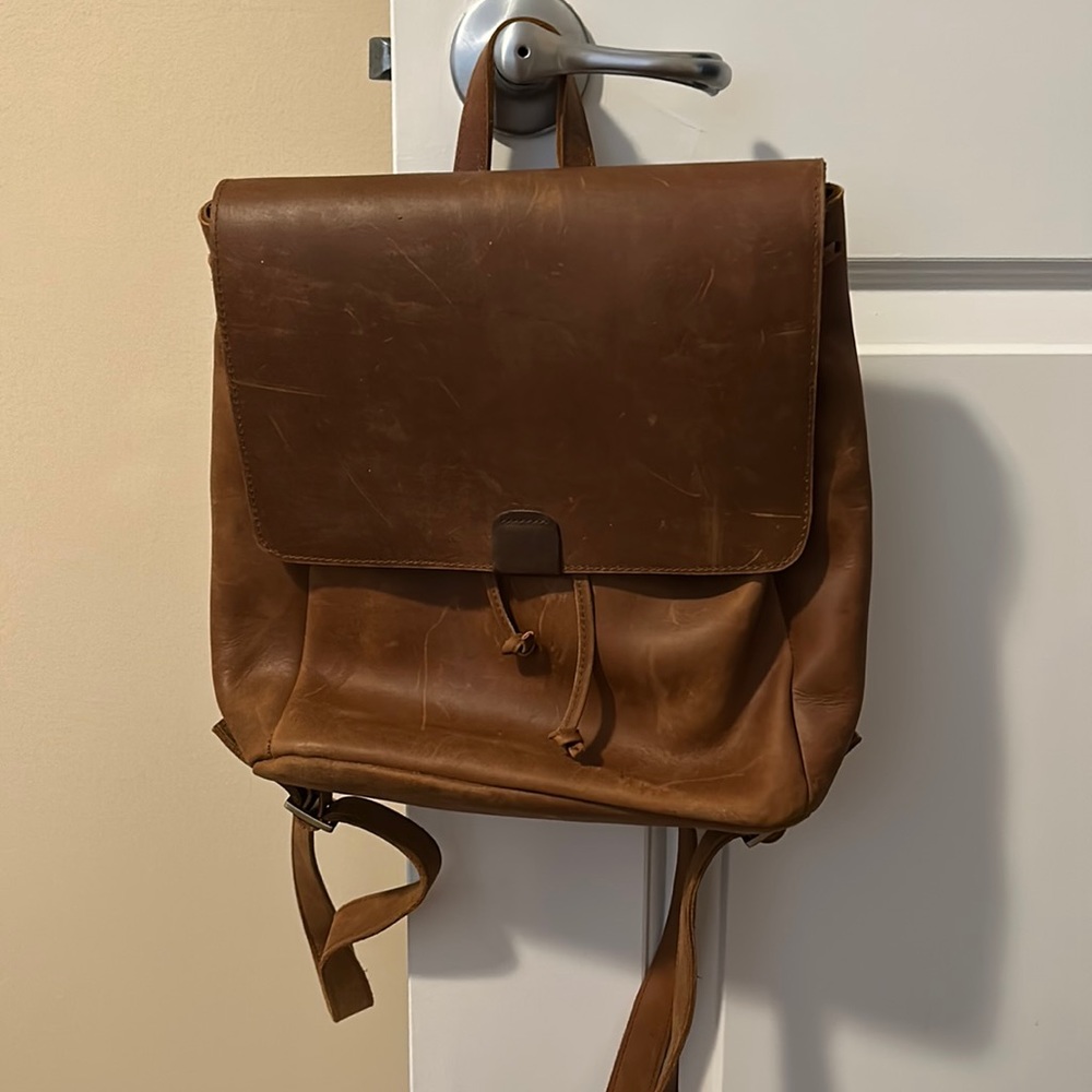 Able leather backpag